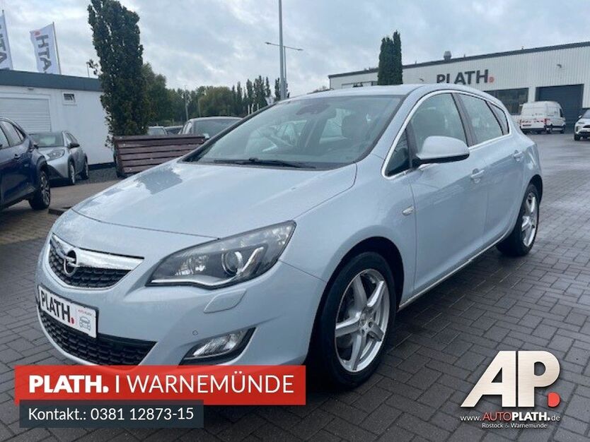 Opel Astra 204.272 km 4.990 € Rostock-Warnemünde 18119