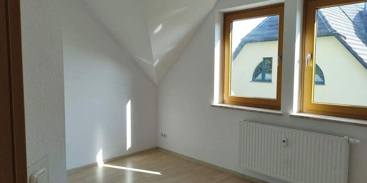 Etagenwohnung Rostock Groß Klein - 4 Zimmer, 99 m&sup2;, 450.000&euro; | Angebot:24746963