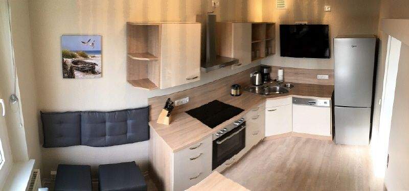 Etagenwohnung Rostock Groß Klein - 2 Zimmer, 50 m&sup2;, 845&euro; | Angebot:25682240