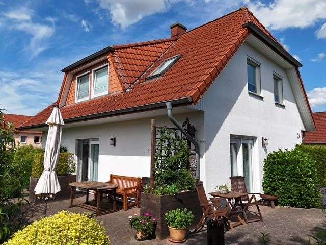 Einfamilienhaus Laage - 5 Zimmer, 141 m&sup2;, 435.000&euro; | Angebot:26984437