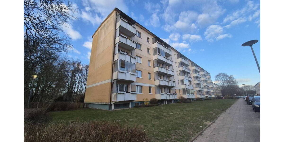 Etagenwohnung Rostock Südstadt - 3 Zimmer, 63 m&sup2;, 225.000&euro; | Angebot:26150651