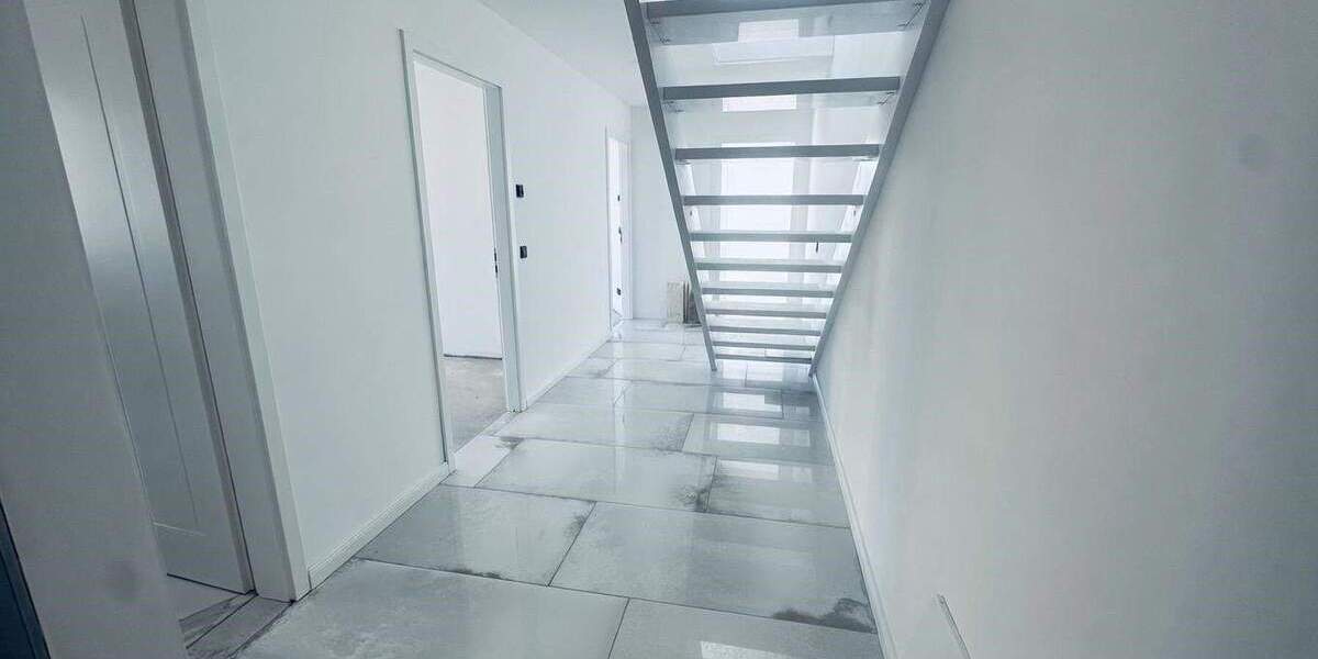 Etagenwohnung Rostock Stadtmitte - 4 Zimmer, 136 m&sup2;, 695.000&euro; | Angebot:25771086