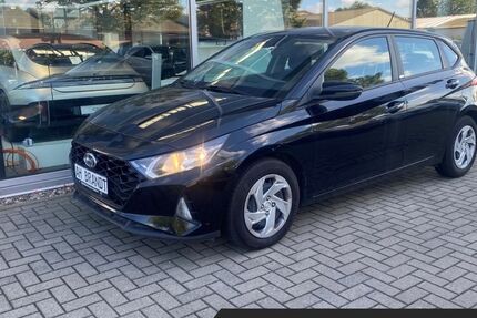 Hyundai i20 61.000 km 13.990 € Rostock 18146