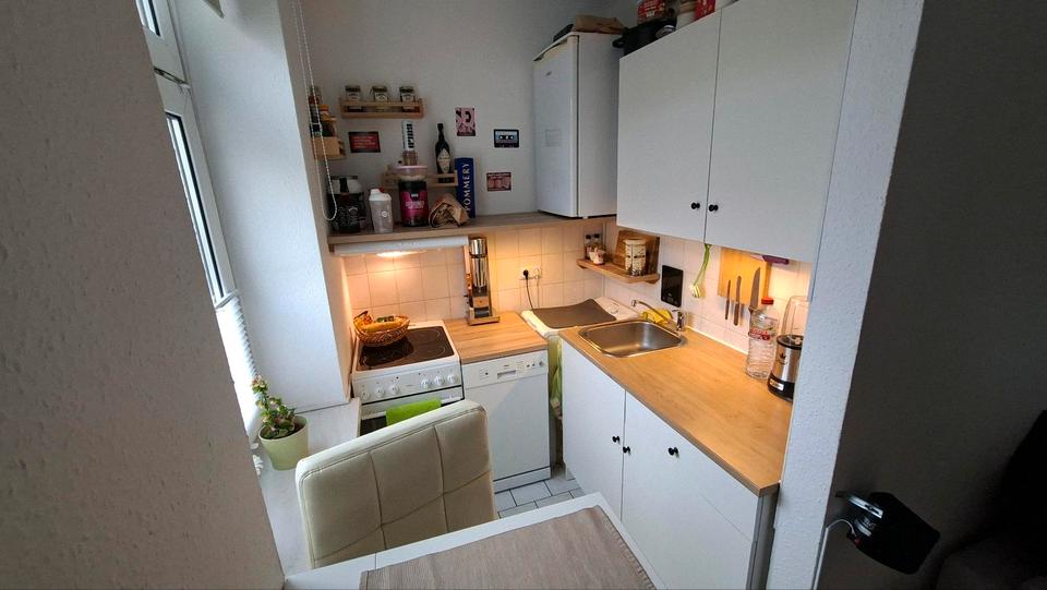 Etagenwohnung Rostock Hansaviertel - 2 Zimmer, 35 m&sup2;, 450&euro; | Angebot:25842858