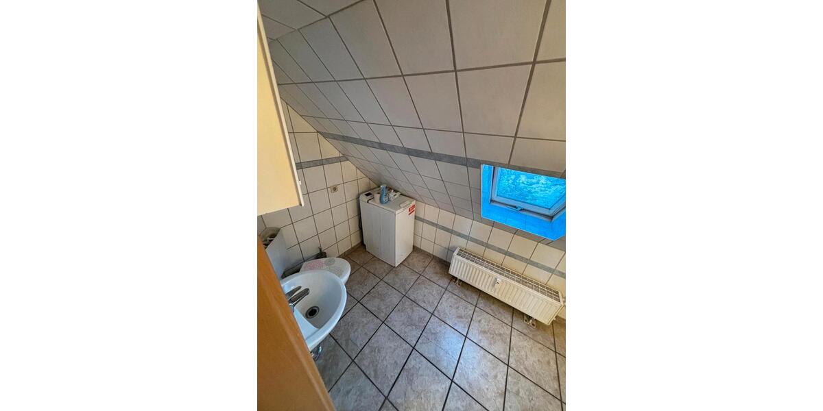 Dachgeschoßwohnung Sanitz - 3 Zimmer, 73 m&sup2;, 1.200&euro; | Angebot:24474396