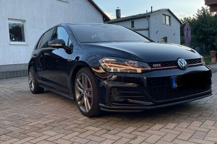 VW Golf 83.000 km 22.500 € Bentwisch 18182
