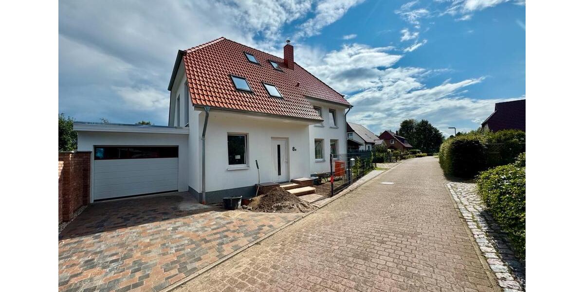 Modernes Haus - Neubau in Rostock (Lichtenhagen-Dorf - ostseenah) 5 zimmer