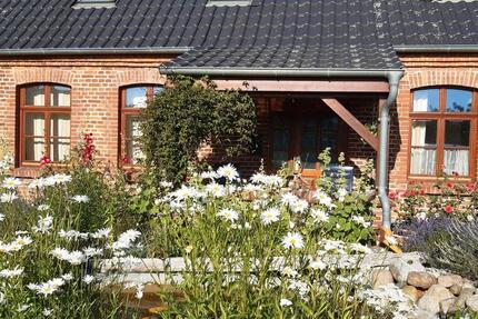 Wohnung Ribnitz-Damgarten Damgarten - 2 Zimmer, 65 m&sup2;, 650&euro; | Angebot:27662692