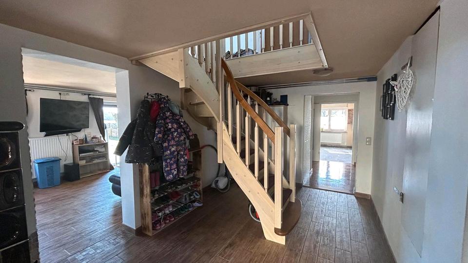 Einfamilienhaus Bützow - 7 Zimmer, 220 m&sup2;, 385.000&euro; | Angebot:26170971