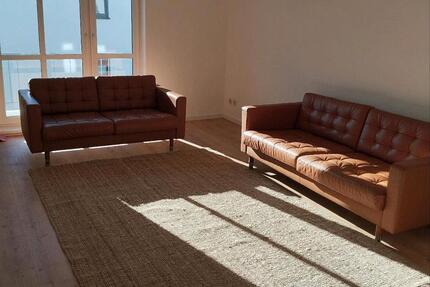 Helle 2-Zimmer-Wohnung mit Balkon & Tiefgarage – zentral DBR 2 zimmer