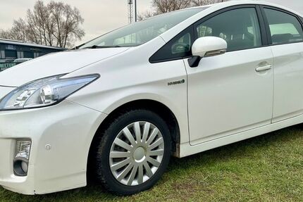Toyota Prius 234.639 km 5.700 &euro; Rostock 18147