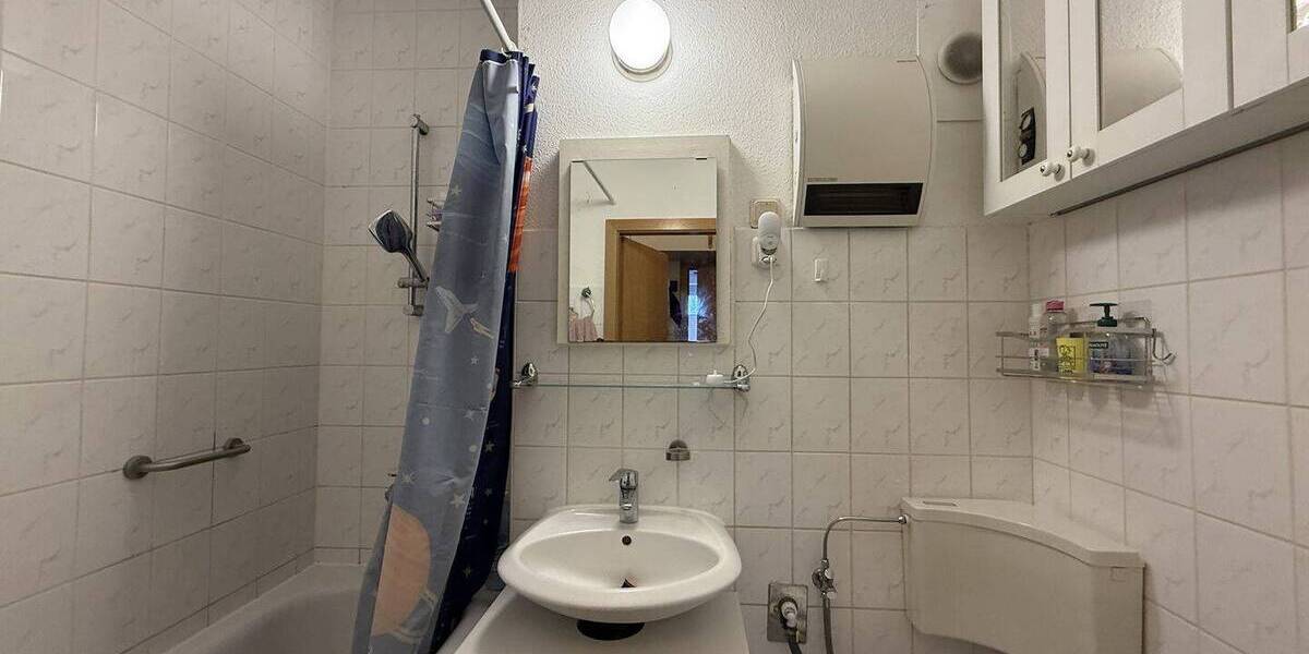 Etagenwohnung Rostock Lütten Klein - 4 Zimmer, 72 m&sup2;, 180.000&euro; | Angebot:26541239