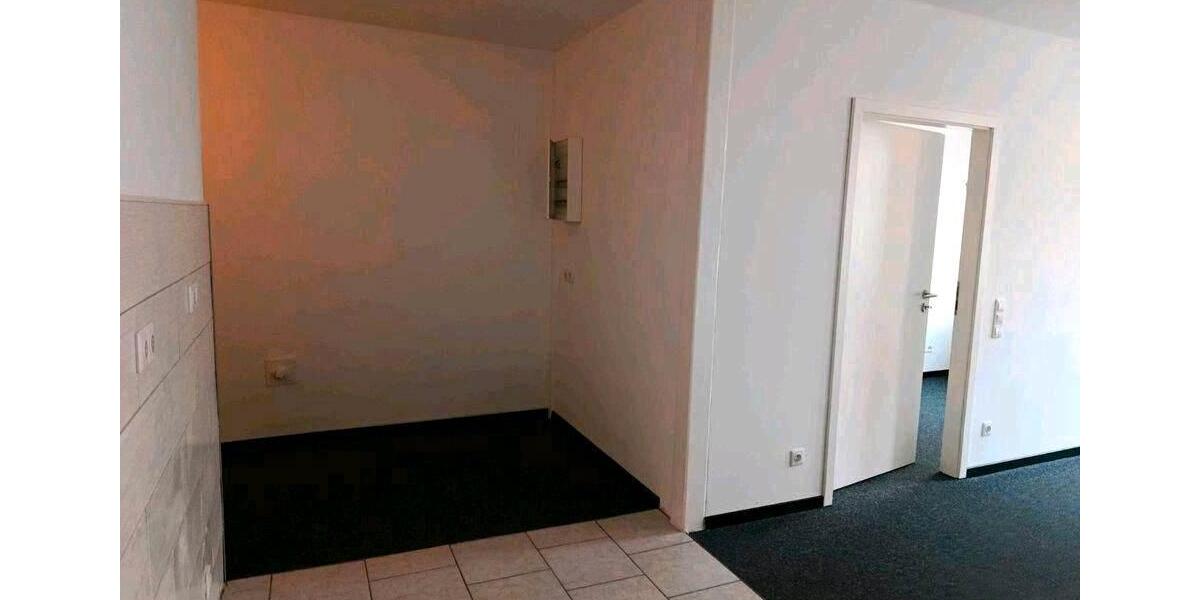 Etagenwohnung Laage - 2.5 Zimmer, 42 m&sup2;, 420&euro; | Angebot:26314272