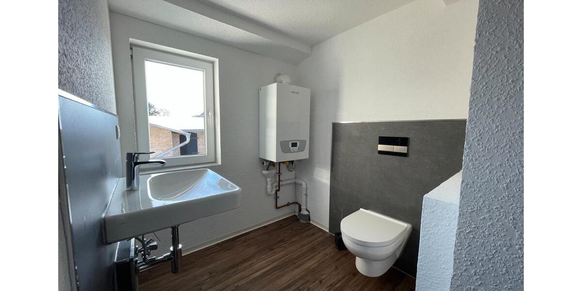 Reihenhaus Laage - 3 Zimmer, 120 m&sup2;, 299.000&euro; | Angebot:26043382