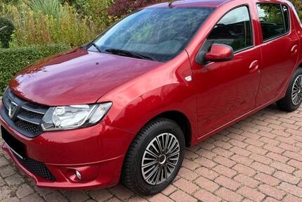 Dacia Sandero 35.300 km 5.700 € Kühlungsborn 18225
