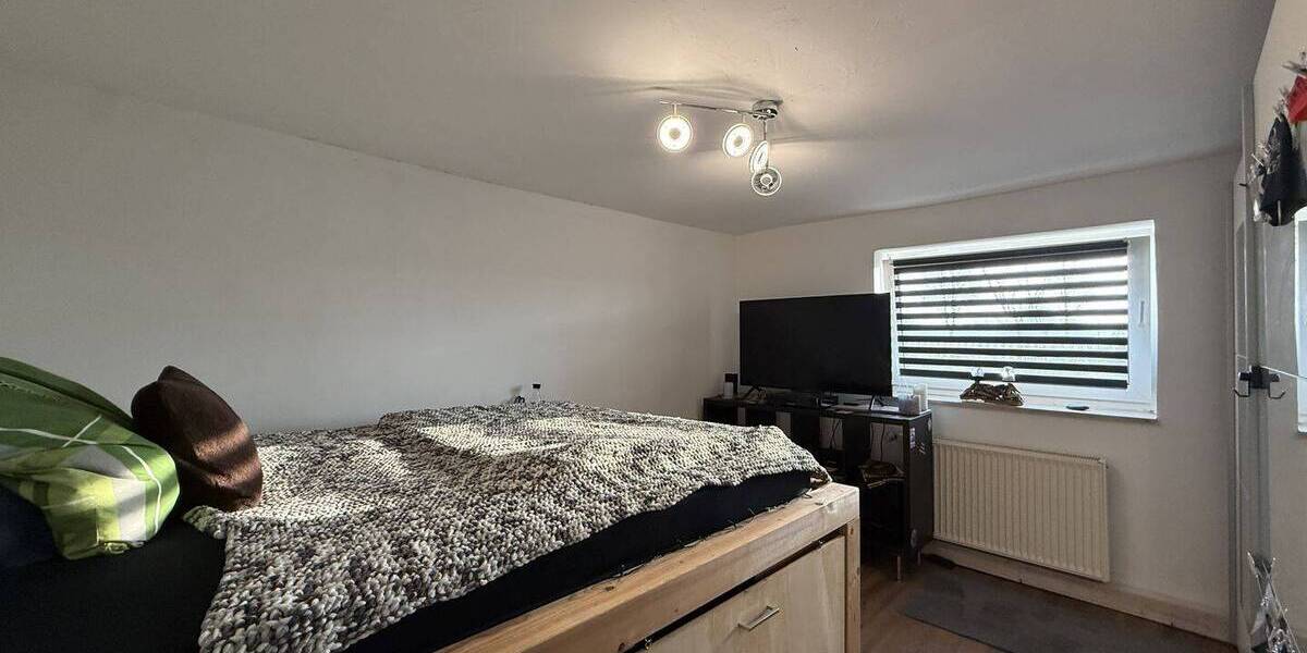 Etagenwohnung Rostock Brinckmansdorf - 4 Zimmer, 83 m&sup2;, 235.000&euro; | Angebot:26642704