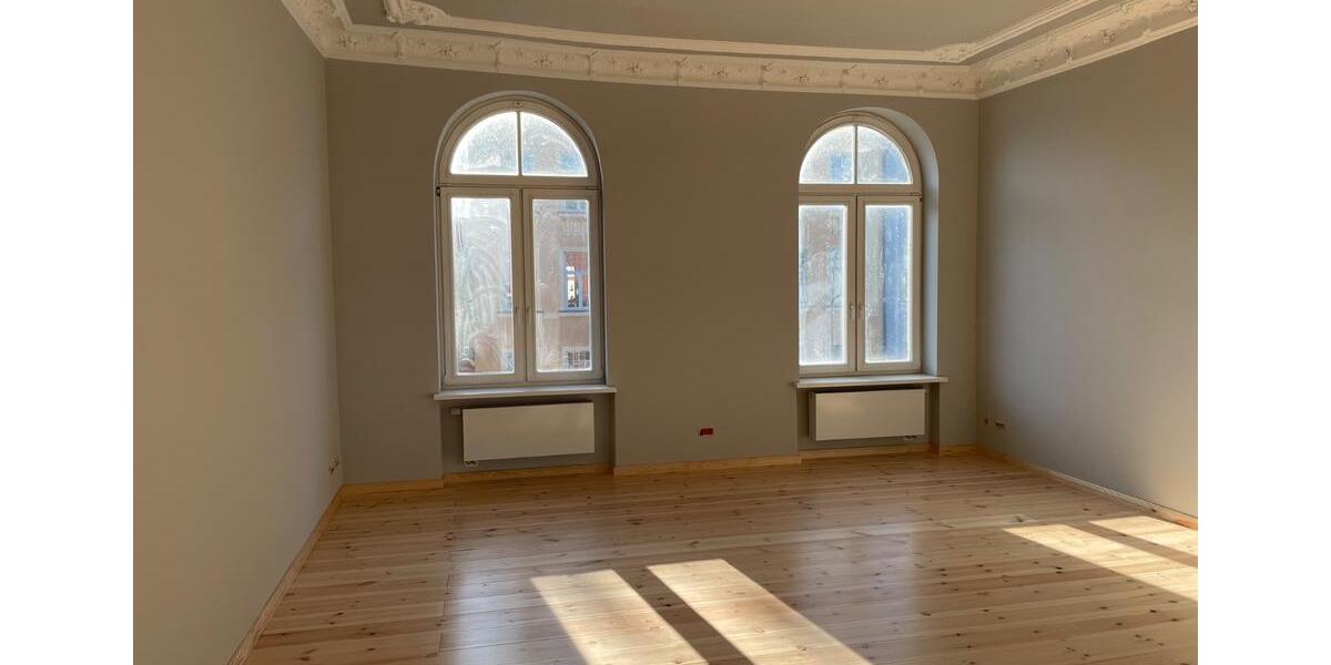 Etagenwohnung Rostock - 3 Zimmer, 97 m&sup2;, 1.455&euro; | Angebot:26522467