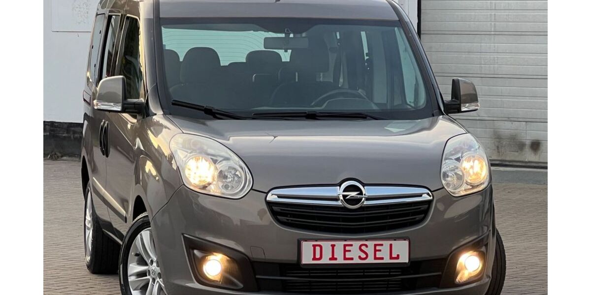 Opel Combo 100.629 km 9.990 &euro; ROSTOCK 18146