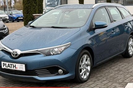 Toyota Auris 146.693 km 10.290 &euro; Rostock-Warnemünde 18119