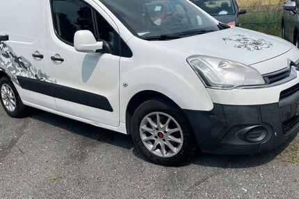 Citroen Berlingo 253.076 km 3.450 € Broderstorf 18184