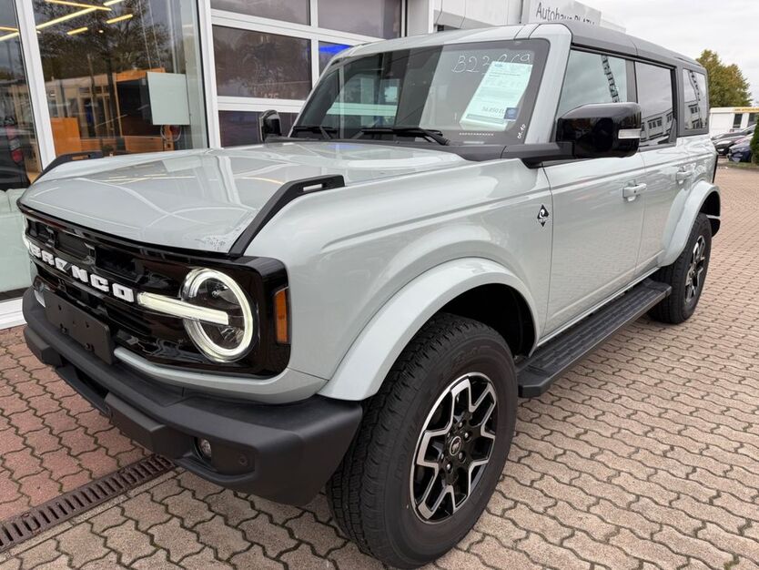 Ford Bronco 8.856 km 56.850 € Rostock 18059