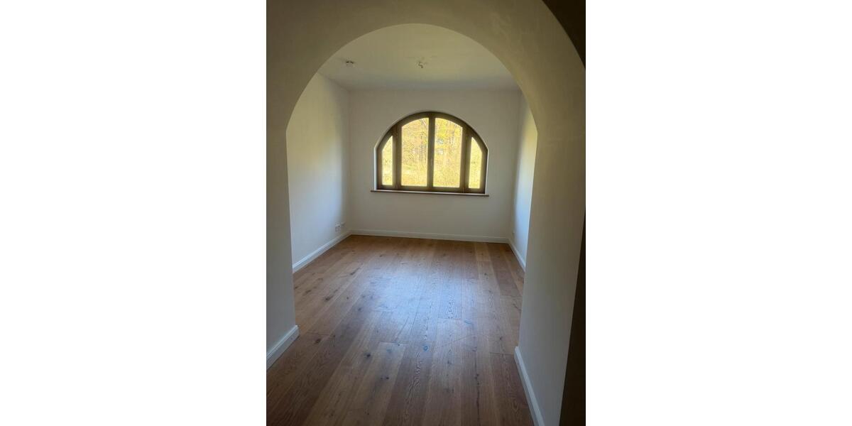 Erdgeschoßwohnung Sanitz - 4 Zimmer, 165 m&sup2;, 1.790&euro; | Angebot:26411628