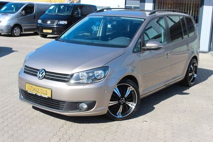 VW Touran 165.867 km 8.488 &euro; Rostock 18107