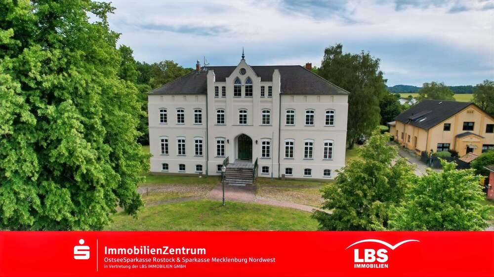 Einfamilienhaus Kröpelin - 12 Zimmer, 626 m&sup2;, 980.000&euro; | Angebot:25198860