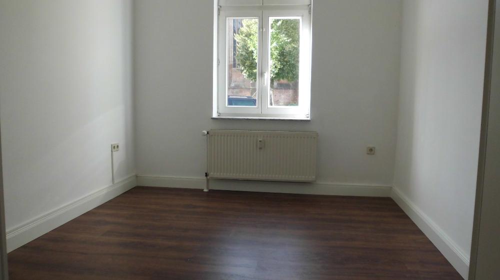 54 m² - 1.OG - re.- 2-R-ETAGEN-WHG - BÜTZOW - WOHNEN IN STADTLAGE - NEBENZENTRUM - Etagenwohnung Bützow | Angebot:24602143