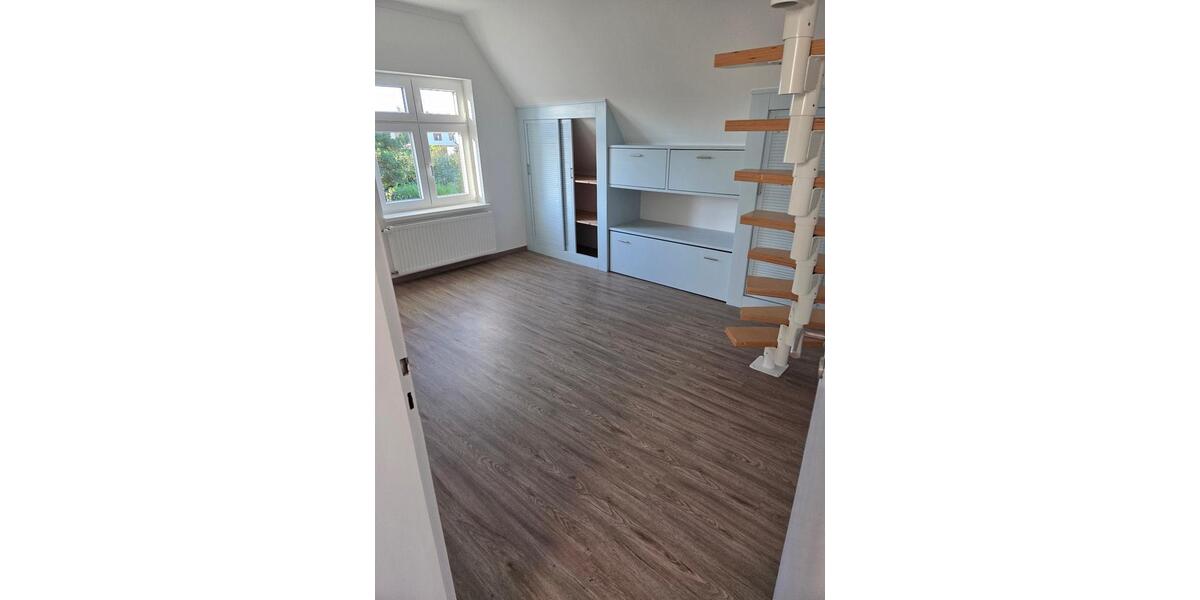 Einfamilienhaus Kühlungsborn - 5 Zimmer, 150 m&sup2;, 1.600&euro; | Angebot:23845113