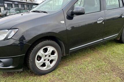 Dacia Logan 176.000 km 2.900 &euro; Rostock 18147