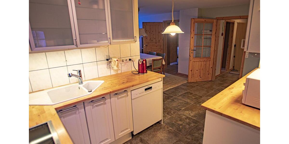 Erdgeschoßwohnung Rostock Alt Bartelsdorf - 4 Zimmer, 105 m&sup2;, 975&euro; | Angebot:25523058