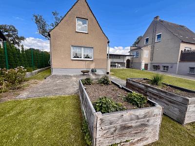 IHR ZUHAUSE MIT CHARME UND GRÜNBLICK - Einfamilienhaus Tessin | Angebot:26119941