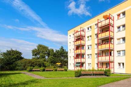 Wohnung zum Mieten in Rostock 430 € 42.91 m²