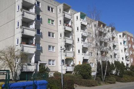 Wohnung Tessin - 2 Zimmer, 51 m&sup2;, 330&euro; | Angebot:25099517