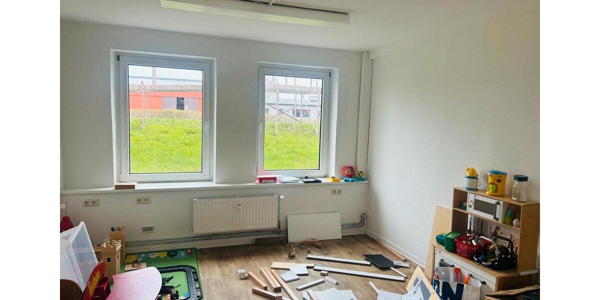 Etagenwohnung Rostock Alt Bartelsdorf - 8 Zimmer, 210 m&sup2;, 1.501&euro; | Angebot:26424394