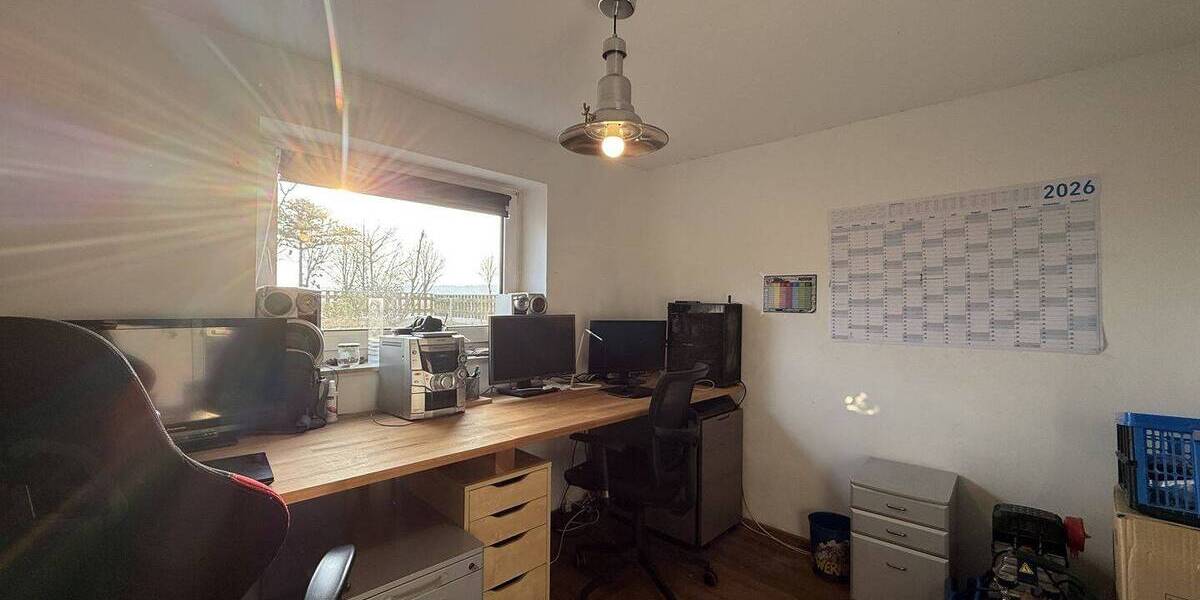 Etagenwohnung Rostock Brinckmansdorf - 4 Zimmer, 83 m&sup2;, 235.000&euro; | Angebot:26642704