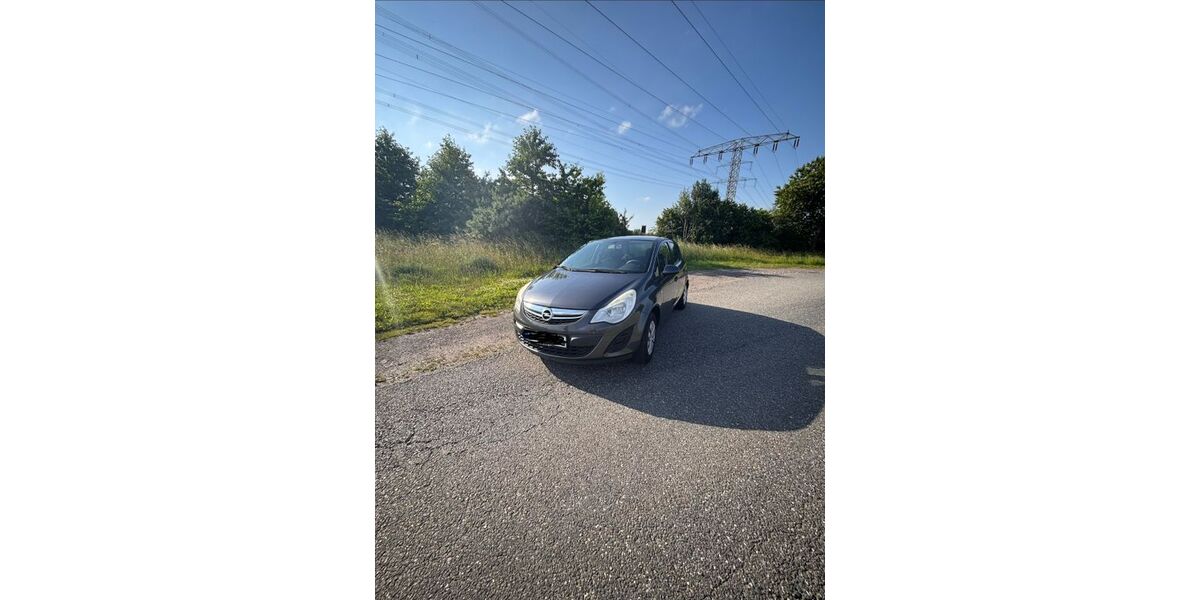 Opel Corsa 176.000 km 2.400 &euro; Rostock 18055
