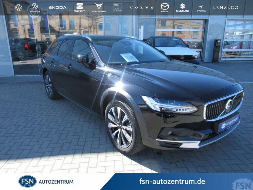 V90 Cross Country