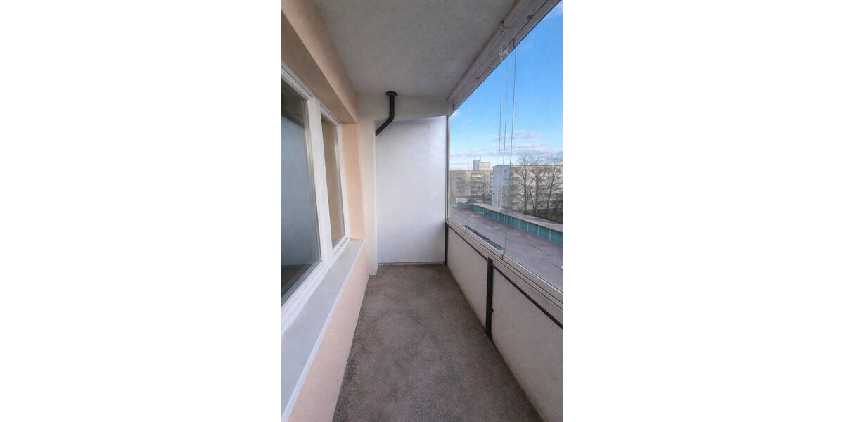 Etagenwohnung Rostock Südstadt - 3 Zimmer, 63 m&sup2;, 225.000&euro; | Angebot:26150651