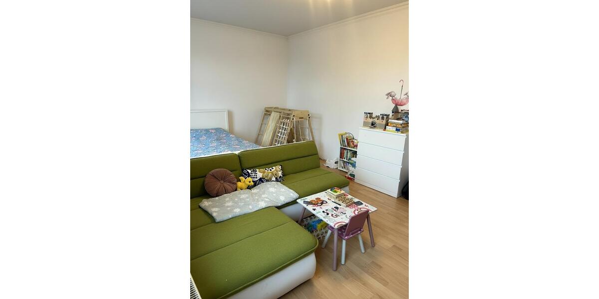 Etagenwohnung Rostock Hansaviertel - 2 Zimmer, 64 m&sup2;, 1.038&euro; | Angebot:26633152