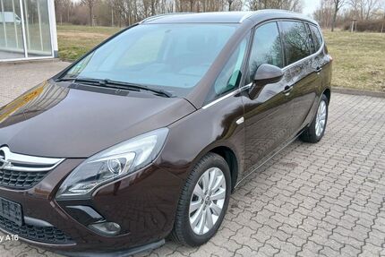 Opel Zafira 73.164 km 14.200 &euro; Rostock 18146