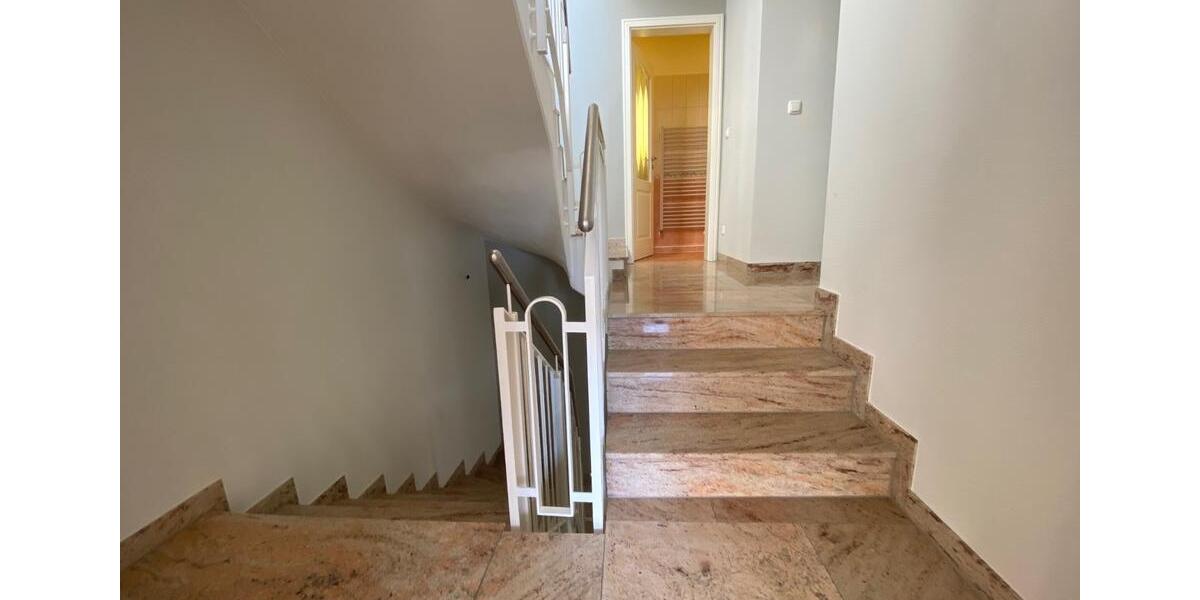 Reihenhaus Rostock - 5 Zimmer, 168 m&sup2;, 695.000&euro; | Angebot:25125688