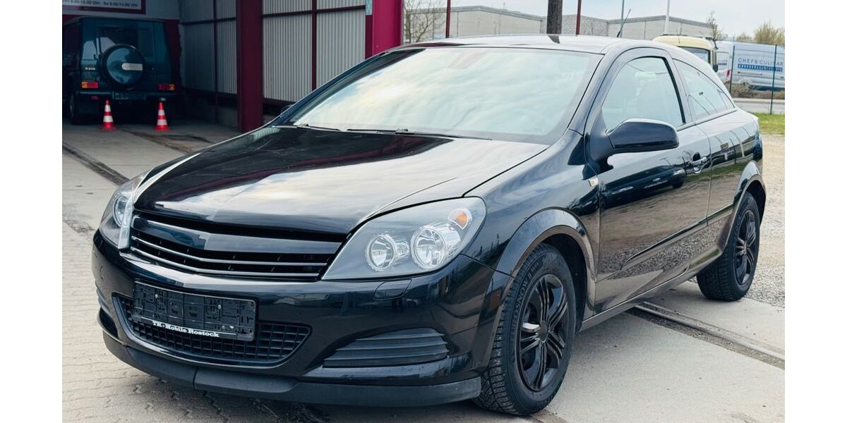 Opel Astra 130.099 km 2.399 &euro; Rostock 18069