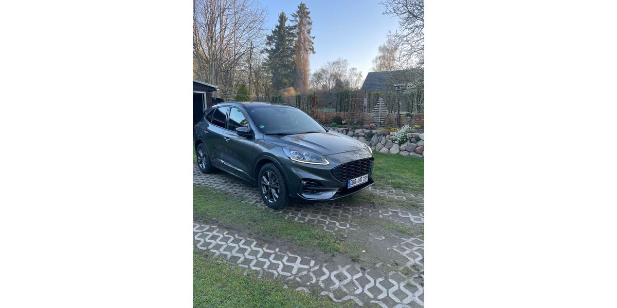 Ford Kuga 38.000 km 22.000 &euro; Kröpelin 18236