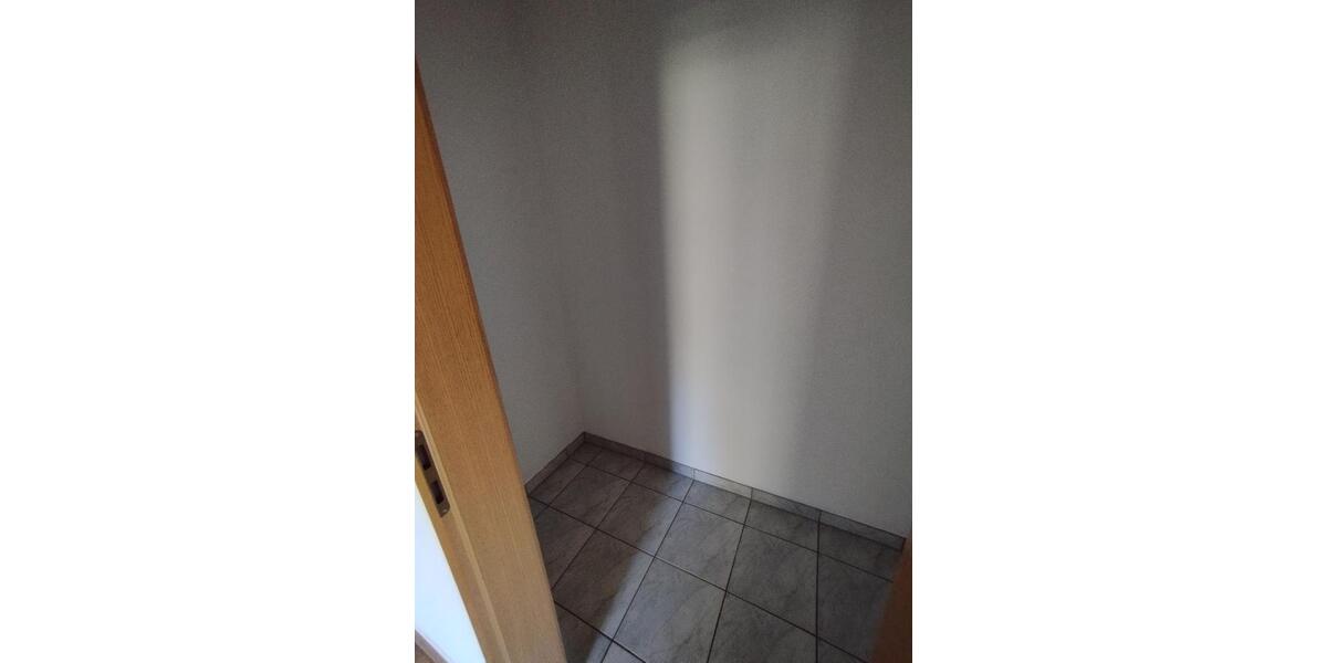 Etagenwohnung Elmenhorst/Lichtenhagen Lichtenhagen - 2 Zimmer, 63 m&sup2;, 700&euro; | Angebot:26587986