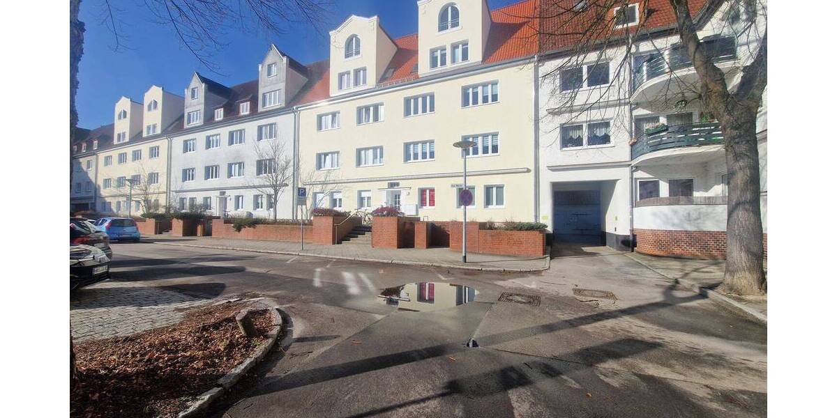 Etagenwohnung Rostock Seebad Warnemünde - 3 Zimmer, 81 m&sup2;, 380.000&euro; | Angebot:26160402
