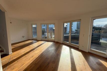 Haus Elmenhorst/Lichtenhagen Lichtenhagen - 3 Zimmer, 104 m&sup2;, 1.550&euro; | Angebot:27705448