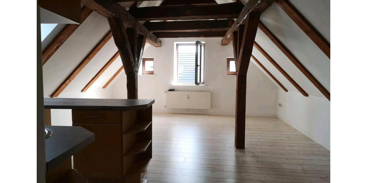 Dachgeschoßwohnung Ribnitz-Damgarten Damgarten - 1 Zimmer, 30 m&sup2;, 300&euro; | Angebot:26032251
