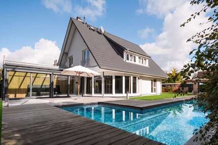 Haus Rostock Alt Bartelsdorf - 5 Zimmer, 239 m&sup2;, 1.349.000&euro; | Angebot:26365160